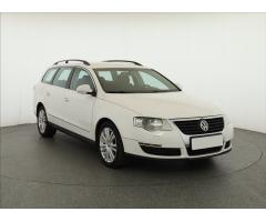 Volkswagen Passat 2.0 TDI 103kW - 1