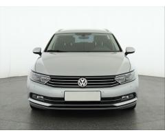 Volkswagen Passat 1.6 TDI 88kW - 2