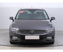 Volkswagen Passat 2.0 TDI 110kW - 2