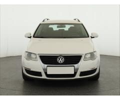 Volkswagen Passat 2.0 TDI 103kW - 2