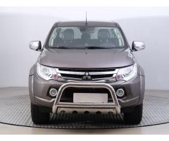 Mitsubishi L200 2.4 DI-D 133kW - 2