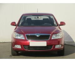 ŠKODA SUPERB COMBI 2.0TDI 140 LAURIN&K 4X4 DSG 7ST