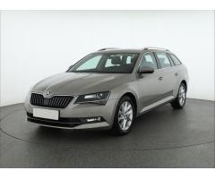 Škoda Superb 2.0 TDI 110kW - 3