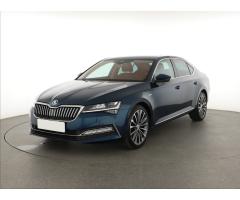 ŠKODA SUPERB COMBI 2.0TDI 140 LAURIN&K 4X4 DSG 7ST