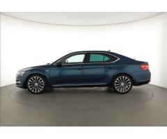 ŠKODA SUPERB COMBI 2.0TDI 140 LAURIN&K 4X4 DSG 7ST