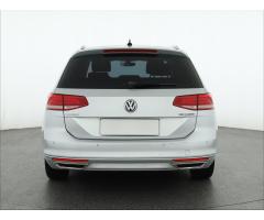 Volkswagen Passat 1.6 TDI 88kW - 6