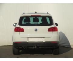 Volkswagen Tiguan 2.0 TDI 81kW - 6