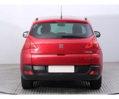 Peugeot 3008 1.6 HDi 82kW - 6