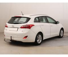 Hyundai i30 1.6 MPI 88kW - 7