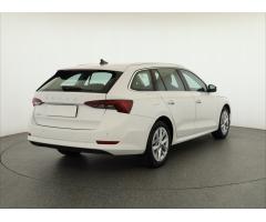 Škoda Octavia 1.5 TSI 110kW - 7