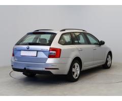 Škoda Octavia 1.6 TDI 85kW - 7