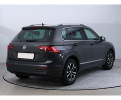 Škoda Rapid 1.2 TSI 63kW - 7