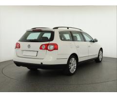 Volkswagen Passat 2.0 TDI 103kW - 7