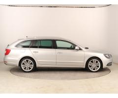 Škoda Superb 2.0 TDI 125kW - 8