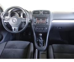 Volkswagen Golf 2.0 TDI 103kW - 10