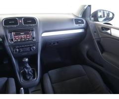 Volkswagen Golf 2.0 TDI 103kW - 11