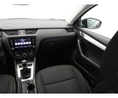 Škoda Octavia 1.6 TDI 85kW - 11