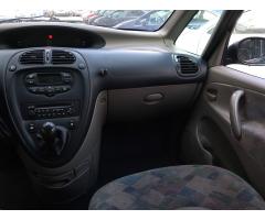 Citroën Xsara Picasso 1.8 16V 85kW - 11