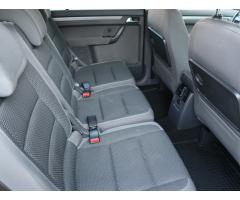 Volkswagen Touran 1.6 TDI 77kW - 13