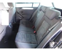 Volkswagen Golf 2.0 TDI 103kW - 15