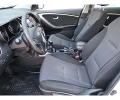 Hyundai i30 1.6 MPI 88kW - 16