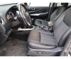 Nissan Navara 2.3 dCi 140kW - 16