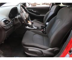 Hyundai i30 1.4 T-GDI 103kW - 16