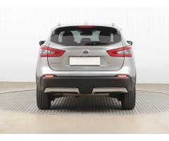 Nissan Qashqai 1.3 DIG-T 117kW - 6