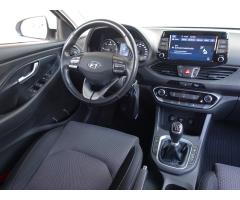 Hyundai i30 1.6 CRDi 85kW - 9