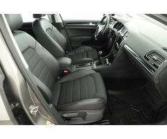 Volkswagen Golf 2.0 TDI 110kW - 10