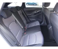 Hyundai i30 1.6 CRDi 85kW - 13