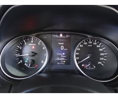 Nissan Qashqai 1.3 DIG-T 117kW - 17