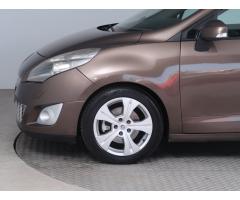 Renault Grand Scenic 1.9 dCi 96kW - 21