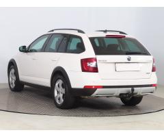 Škoda Octavia 2.0 TSI 140kW - 5