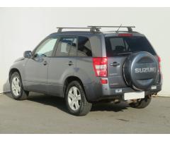 Suzuki Grand Vitara 2.0 103kW - 5