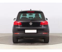 Volkswagen Tiguan 2.0 TDI 103kW - 6