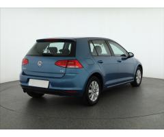 Volkswagen Golf 1.2 TSI 81kW - 7