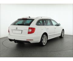 Škoda Superb 2.0 TDI 125kW - 6