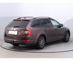 Škoda Octavia 2.0 TDI 110kW - 7