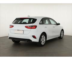 Kia Cee`d 1.0 T-GDI 74kW - 7