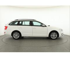 Škoda Octavia 1.6 TDI 81kW - 8