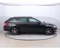 Škoda Octavia 2.0 TDI 110kW - 8