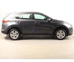 Kia Sportage 1.7 CRDi 85kW - 8