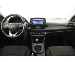 Hyundai i30 1.6 CRDi 85kW - 9