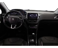 Peugeot 2008 1.6 e-HDi 68kW - 9