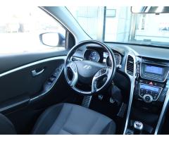 Hyundai i30 1.6 CRDi 81kW - 9