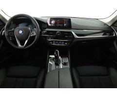 BMW Řada 5 530d xDrive 195kW - 9