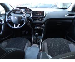 Peugeot 2008 1.2 PureTech 60kW - 10