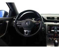 Volkswagen Passat 2.0 TDI 130kW - 24