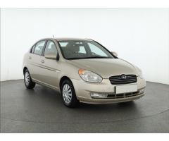 Hyundai Accent 1.4i 71kW - 1